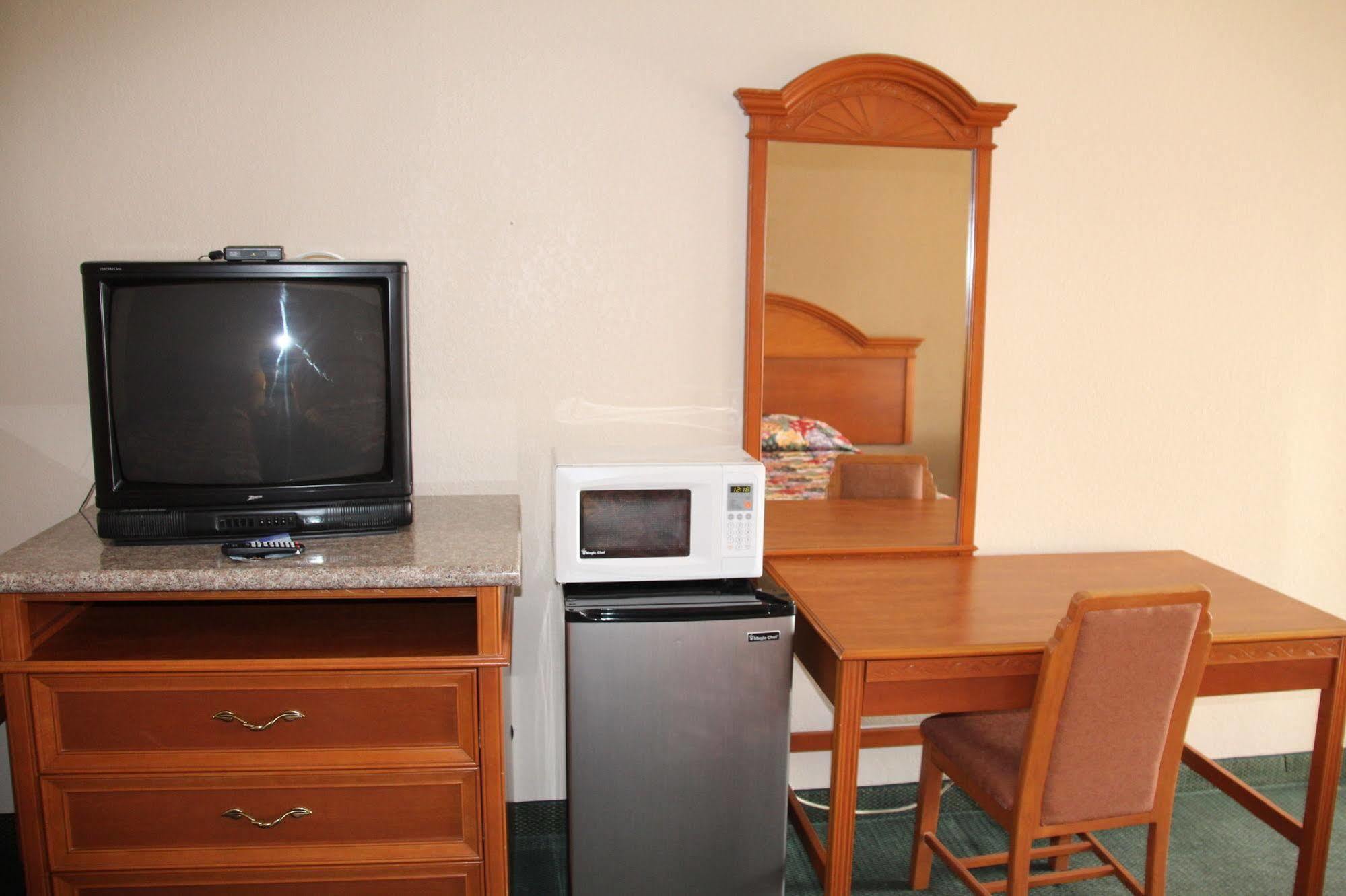 Budget Inn- Troy Εξωτερικό φωτογραφία